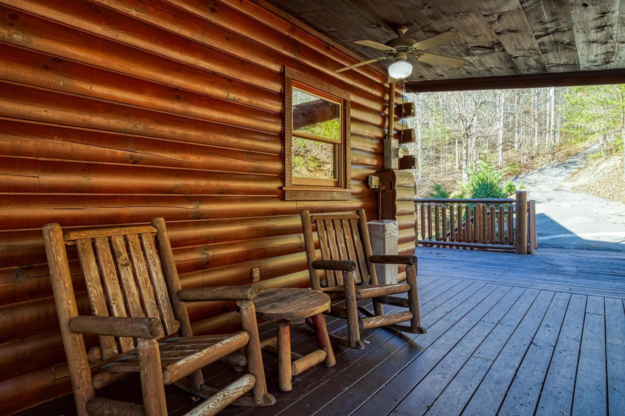 Heavenly Bear, Hot Tub, 1089 Of Free Attraction Tickets For Each Paid Day, Dollywood And More Sevierville Luaran gambar