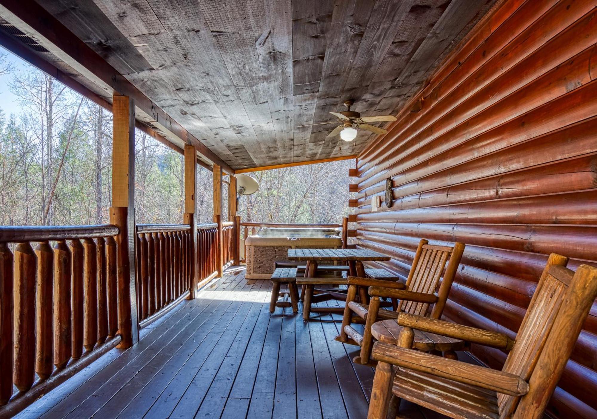 Heavenly Bear, Hot Tub, 1089 Of Free Attraction Tickets For Each Paid Day, Dollywood And More Sevierville Luaran gambar