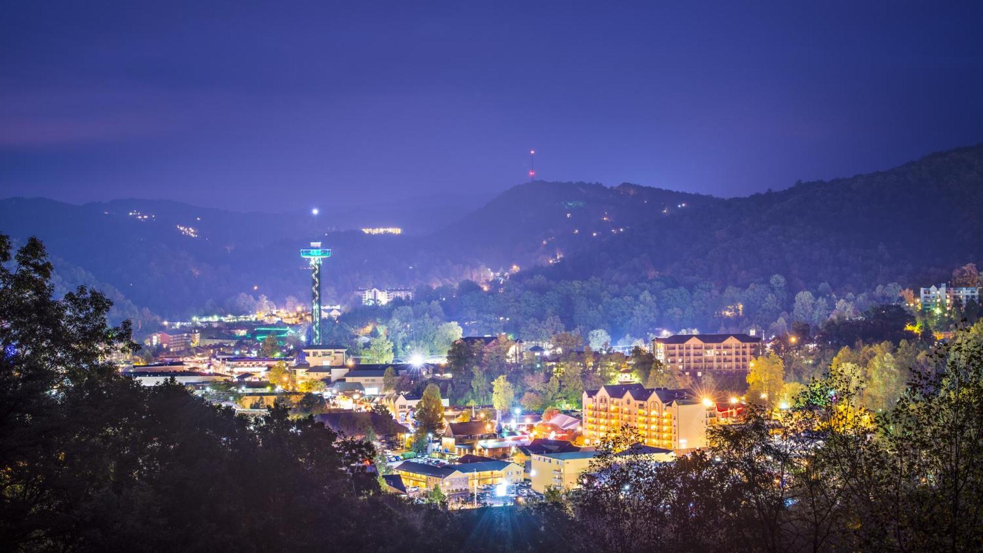 Heavenly Bear, Hot Tub, 1089 Of Free Attraction Tickets For Each Paid Day, Dollywood And More Sevierville Luaran gambar