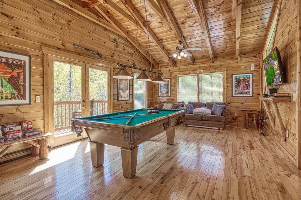 Heavenly Bear, Hot Tub, 1089 Of Free Attraction Tickets For Each Paid Day, Dollywood And More Sevierville Luaran gambar