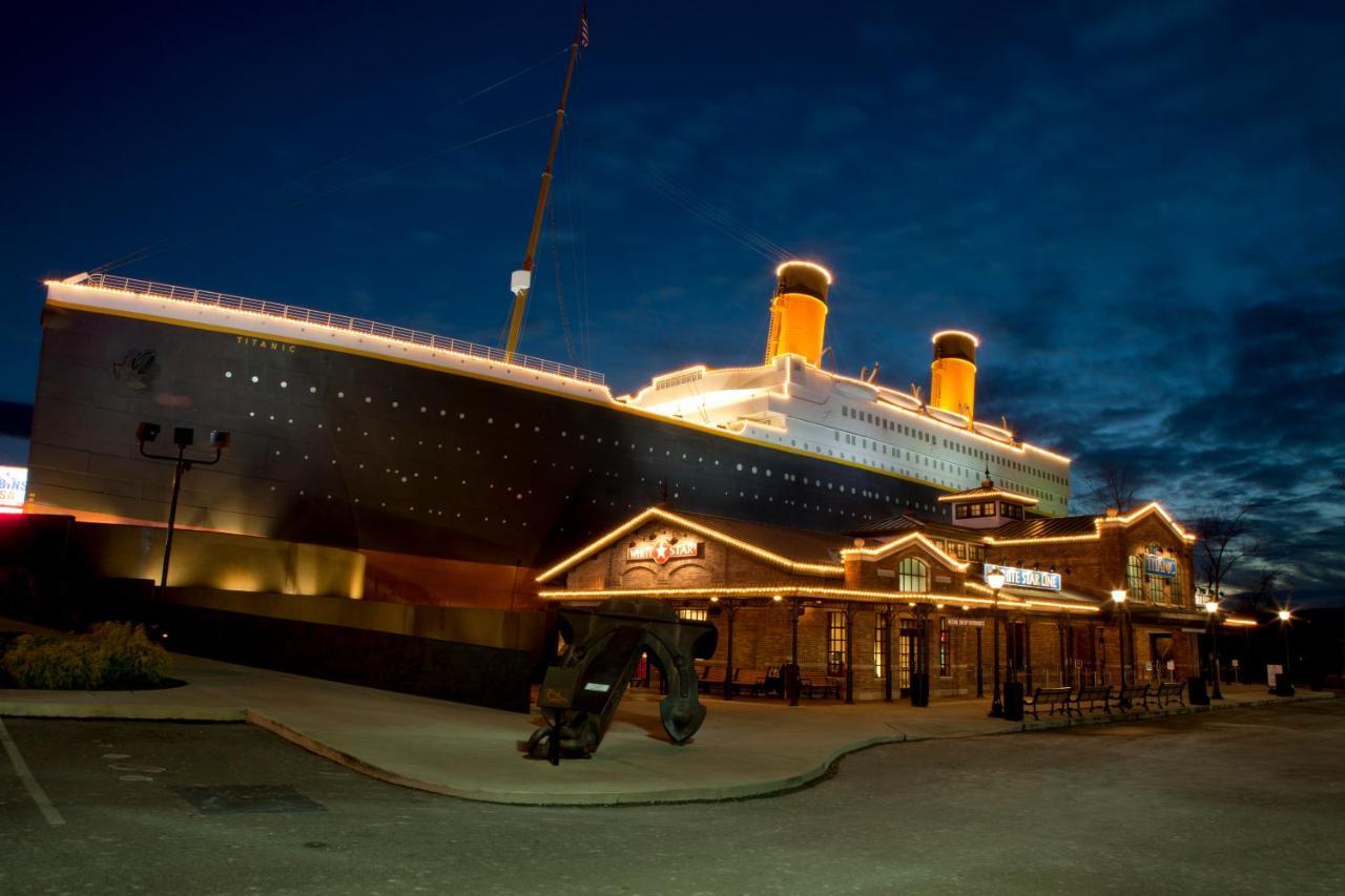 Heavenly Bear, Hot Tub, 1089 Of Free Attraction Tickets For Each Paid Day, Dollywood And More Sevierville Luaran gambar