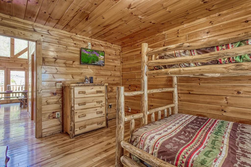 Heavenly Bear, Hot Tub, 1089 Of Free Attraction Tickets For Each Paid Day, Dollywood And More Sevierville Luaran gambar
